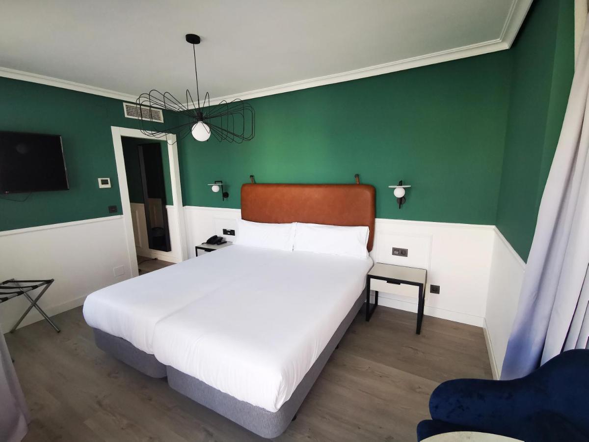 Hotel Don Rodrigo Palencia Eksteriør billede