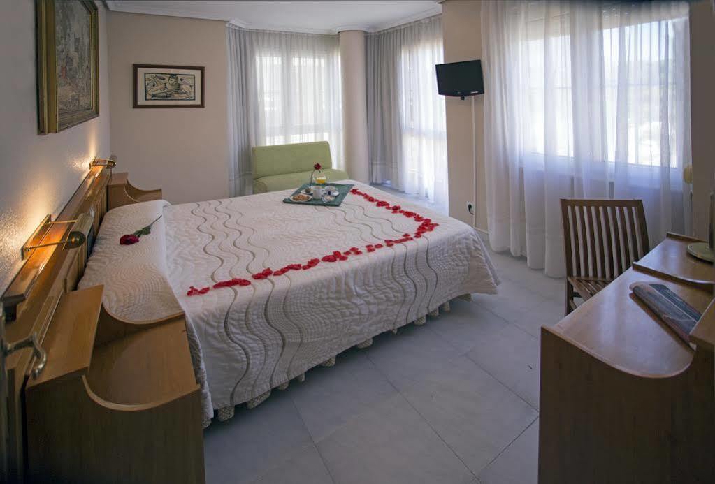 Hotel Don Rodrigo Palencia Eksteriør billede